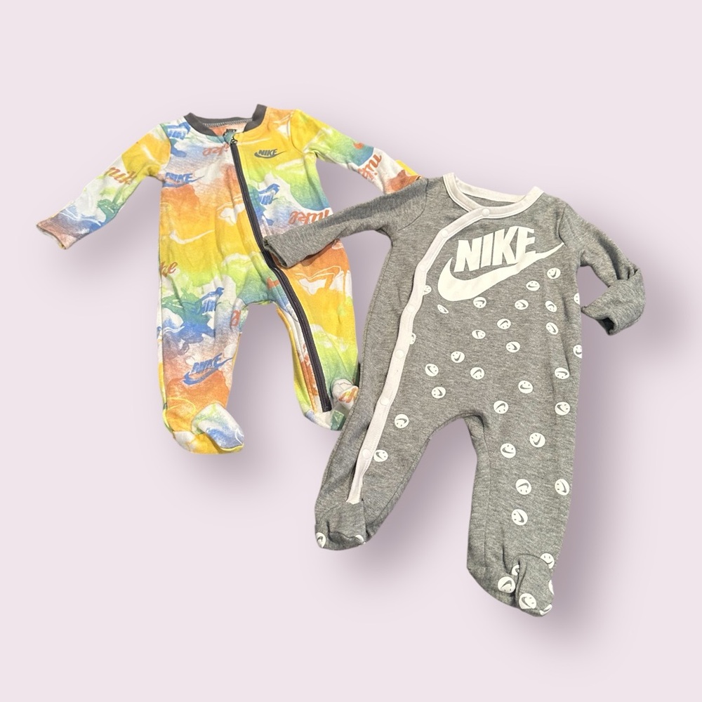 Baby Nike One Piece Footie Set - Gray Smiley Face and Multicolor